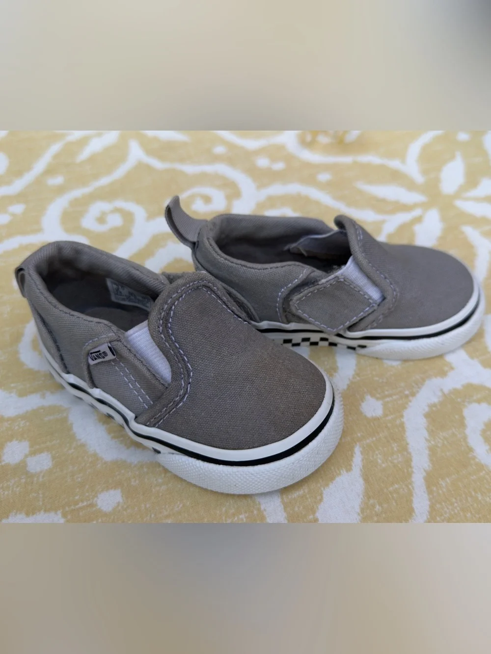 Vans Kids' Asher V Slip-on Shoe